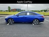 Used 2023 Hyundai Elantra SEL w/ Convenience Package image 4
