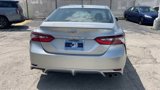 Used 2022 Toyota Camry SE image 4