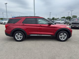 Used 2020 Ford Explorer XLT w/ Comfort Package image 4