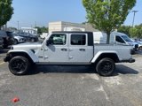 Used 2023 Jeep Gladiator Sport image 4