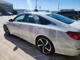 Used 2018 Honda Accord Sport image 3