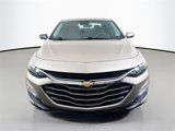 Used 2023 Chevrolet Malibu LT image 2