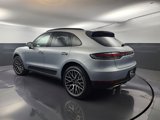 Certified 2020 Porsche Macan image 3