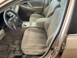 Used 2010 Toyota Camry LE image 5