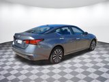 Used 2025 Nissan Altima 2.5 SV image 2