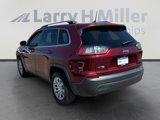 Used 2019 Jeep Cherokee Latitude w/ Popular Appearance Group image 3