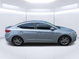 Used 2017 Hyundai Elantra SE image 2