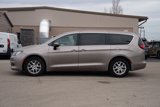 Used 2017 Chrysler Pacifica LX image 4