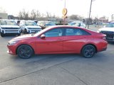 Certified 2022 Hyundai Elantra SEL w/ Convenience Package image 3