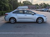 Used 2020 Toyota Corolla LE image 3