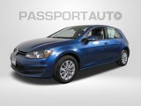 Used 2017 Volkswagen Golf S image 2