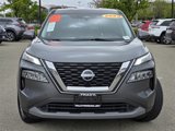 Used 2023 Nissan Rogue SV image 2