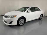 Used 2012 Toyota Camry L image 4