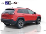 Used 2019 Jeep Cherokee Trailhawk w/ Comfort/Convenience Group image 4
