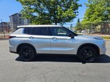 Used 2022 Mitsubishi Outlander SEL Black Edition image 2