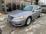 Used 2013 Chrysler 200 Limited image 2