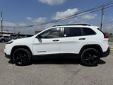 Used 2016 Jeep Cherokee Sport image 3