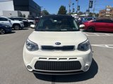 Used 2016 Kia Soul ! w/ Premium Package image 2