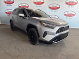 Used 2023 Toyota RAV4 SE image 3