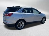 Used 2018 Chevrolet Equinox LT image 2