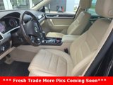 Used 2014 Volkswagen Touareg Executive image 3
