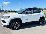 Used 2023 Jeep Compass Limited image 3
