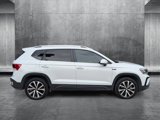 Used 2022 Volkswagen Taos SE w/ Panoramic Sunroof Package image 4