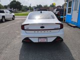Used 2022 Hyundai Sonata Limited w/ Preferred Accessory Package image 2