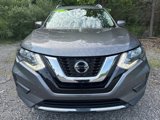Used 2018 Nissan Rogue S image 2