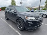 Used 2019 Ford Explorer XLT w/ Equipment Group 202A image 2