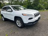 Used 2017 Jeep Cherokee Latitude w/ True North Edition image 3
