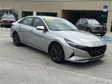 Certified 2023 Hyundai Elantra SEL image 4