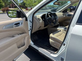 Used 2018 Nissan Pathfinder SL w/ SL Premium Package image 2