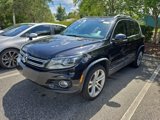 Used 2016 Volkswagen Tiguan S image 3