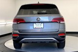 Certified 2024 Volkswagen Taos SE image 4
