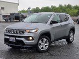 Used 2022 Jeep Compass Latitude w/ Convenience Group image 2