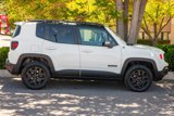 Used 2017 Jeep Renegade Trailhawk image 4