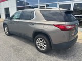 Used 2018 Chevrolet Traverse LT image 2