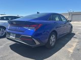 Used 2025 Hyundai Elantra SE image 5