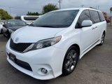 Used 2014 Toyota Sienna SE image 3