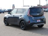 Used 2023 Kia Soul S image 3