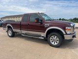 Used 2010 Ford F250 Lariat image 2