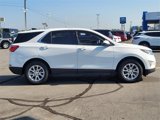 Used 2018 Chevrolet Equinox LT image 2