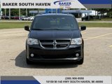 Used 2019 Dodge Grand Caravan SXT image 2