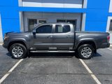 Used 2017 Toyota Tacoma Limited image 5
