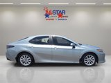 Used 2022 Toyota Camry LE image 3
