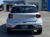 Used 2022 Hyundai Venue SEL image 3