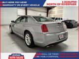 Used 2018 Chrysler 300 Touring L image 5