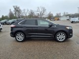 Used 2019 Ford Edge Titanium image 2