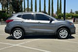 Used 2017 Nissan Rogue Sport SV image 3